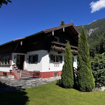 Chalet Hoamatl mit Garten in Achenkirch am Achensee